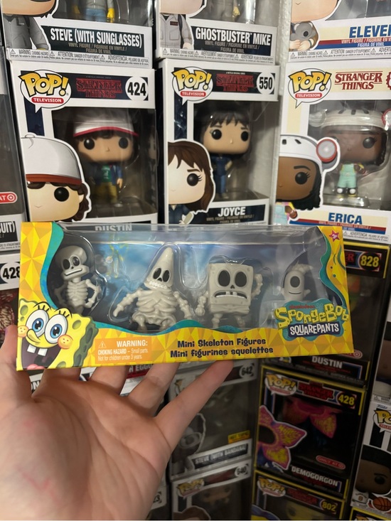SpongeBob Squarepants Other - SpongeBob SquarePants Mini Skeleton Figures BN